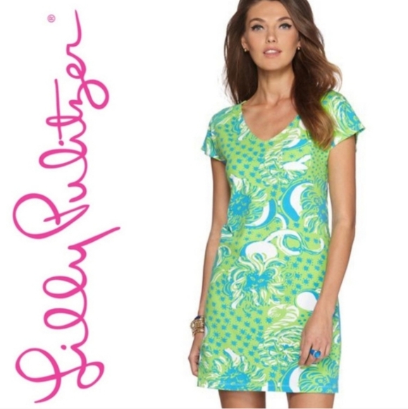 Lilly Pulitzer Dresses & Skirts - Lilly Pulitzer Daniella Roar of the Jungle T Shirt Dress size Small